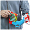 Nerf DinoSquad - Tricera-blast (blaster con alloggiamento per caricamento di 3 dardi, con supporto dardi e design dinosauro Triceratopo, include 12 dardi Elite)